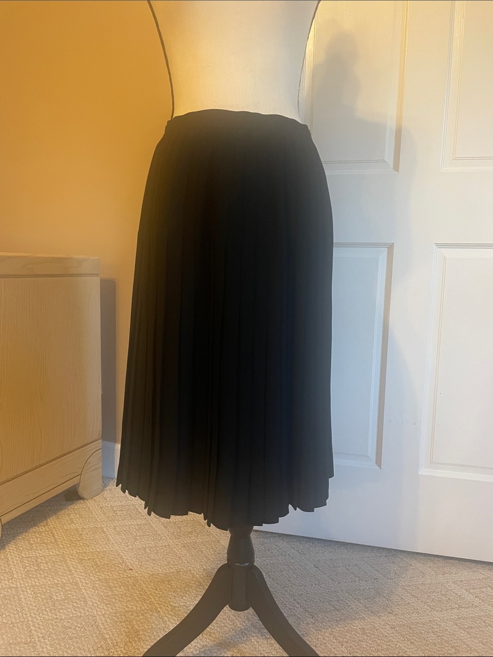 Lauren Ralph Lauren Black Pleated Midi Skirt